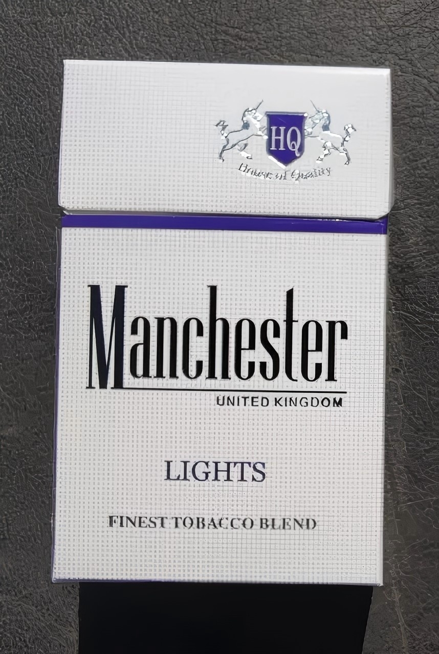 Manchester Light Blue Cigarettes - 1 Carton (10 Packs)